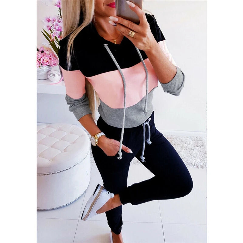 Tendências da moda estilo pop top, boné de combinação de cores sexy com camisa solta de manga comprida