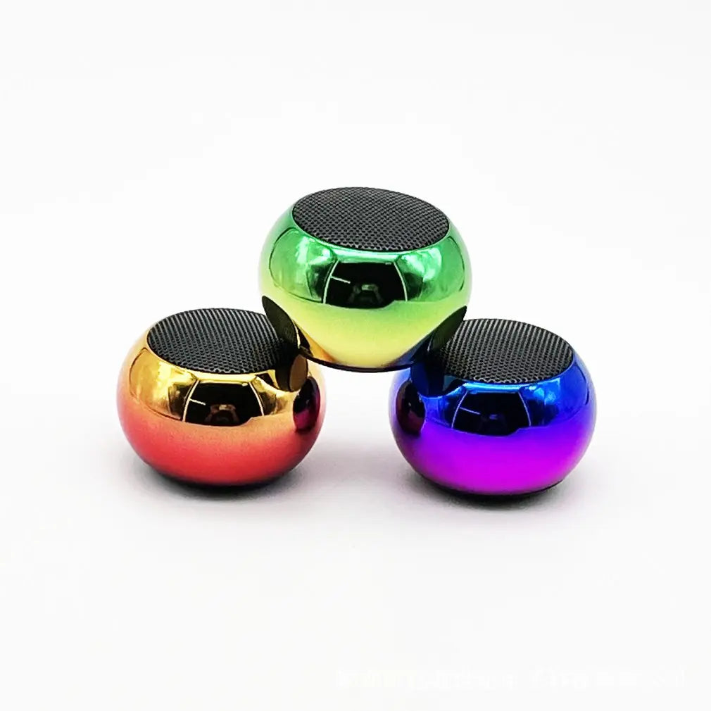 Alto-falante sem fio bluetooth portátil pequena arma de aço metal pesado estéreo surround subwoofer ao ar livre mini alto-falante bluetooth pequeno
