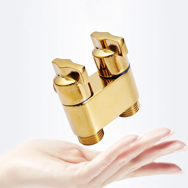 Pulverizador de bidê para banheiro, torneiras de bidê, spray de mão, conjunto de bidê de latão, pulverizador de bidê, chuveiro de auto limpeza dourado