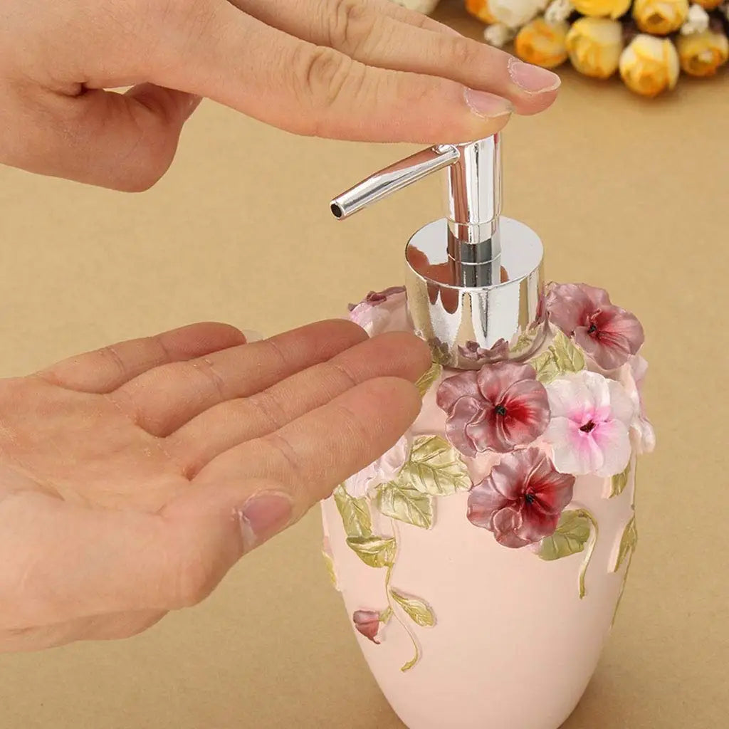 Dispenser de sabão recarregável com bomba 3D – Flor de jardim – Garrafa de resina para sabonete ou desinfetante – Design clássico para cozinha e banheiro